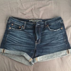AE midi shorts